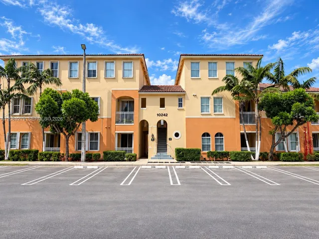 3-bedroom home at 10242 NW 7th Street #203, Miami