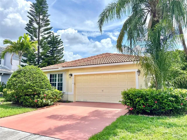3-bedroom home at 16478 NW 20th Street, Pembroke Pines
