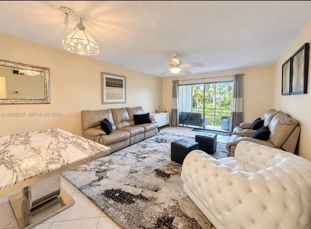 1-bedroom rental at 400 NE 14th Avenue #419, Hallandale Beach