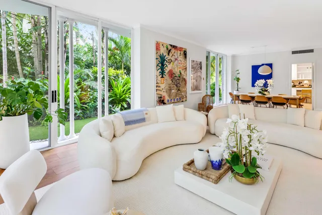 2-bedroom home at 429 Australian Avenue #3, Palm Beach