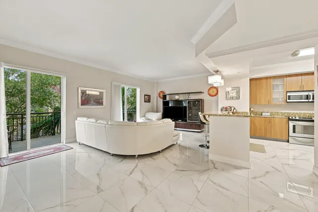 2-bedroom home at 2601 NE 14th Avenue #306, Wilton Manors