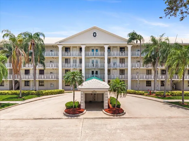2-bedroom home at 6205 BALBOA Circle #102, Boca Raton