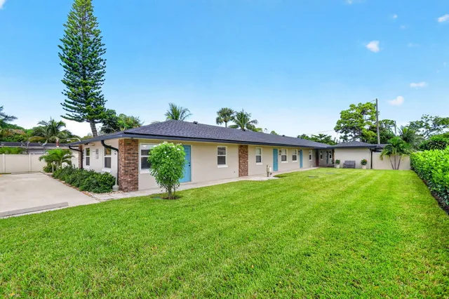2-bedroom rental at 4317 Vermont Avenue, Lake Worth