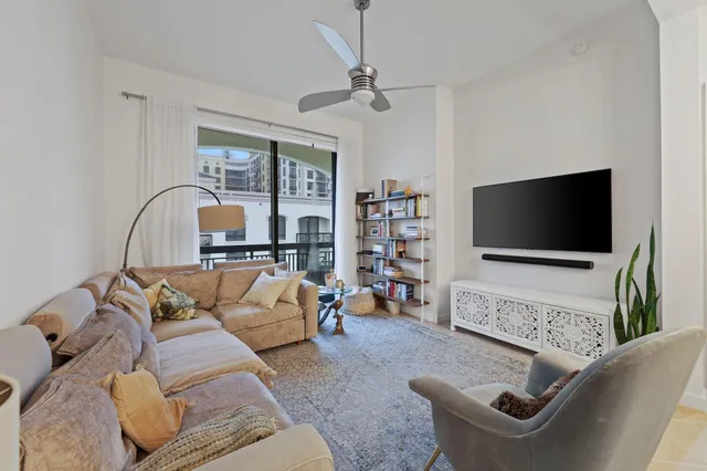 2-bedroom rental at 801 S OLIVE Avenue #1621, West Palm Beach