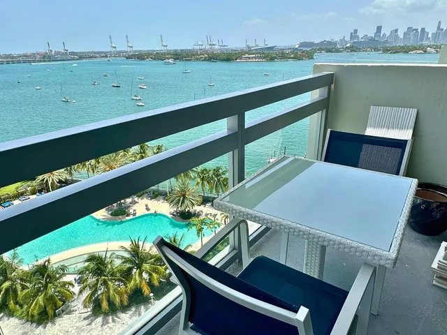 2-bedroom rental at 1500 Bay Road #1428S, Miami Beach