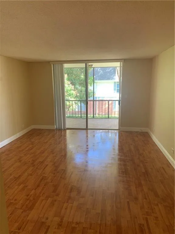 1-bedroom rental at 3650 INVERRARY Drive #2G, Lauderhill