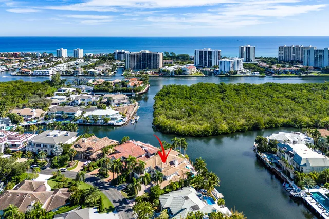 6-bedroom rental at 4900 Sanctuary Lane, Boca Raton