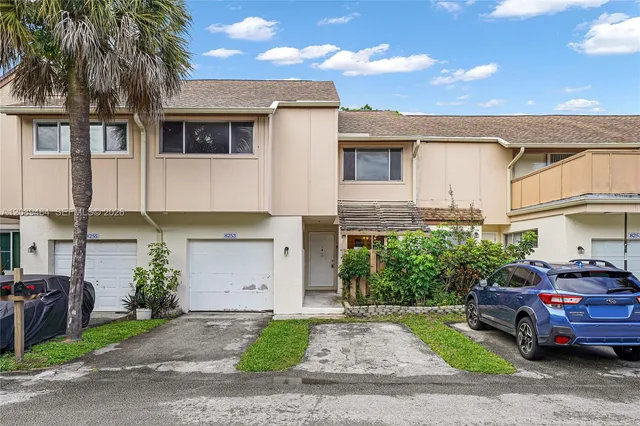 4-bedroom home at 8253 NW 9th Court #2, Plantation