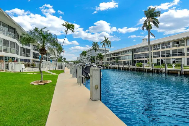 1-bedroom home at 3050 NE 48th Street #208, Fort Lauderdale