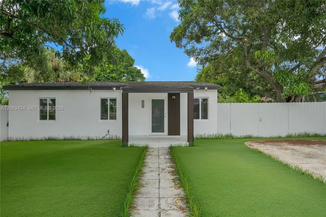 4-bedroom home at 16400 NW 17th Court, Miami Gardens