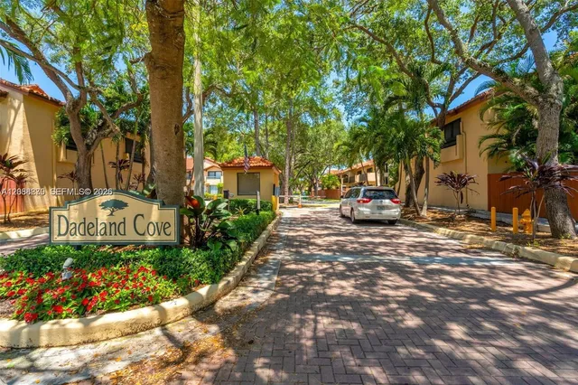 2-bedroom rental at 7871 SW 102nd Lane, Miami