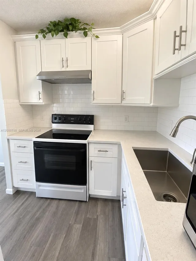 1-bedroom rental at 22 SE 3rd Terrace #24, Dania Beach
