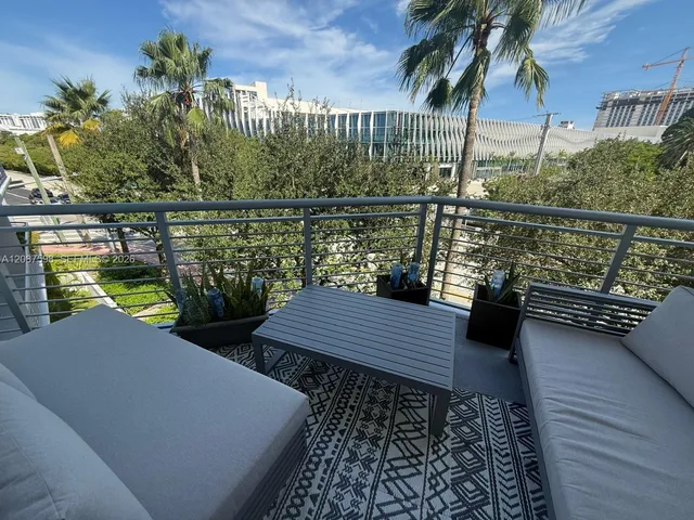 1-bedroom rental at 2001 Meridian Avenue #428, Miami Beach
