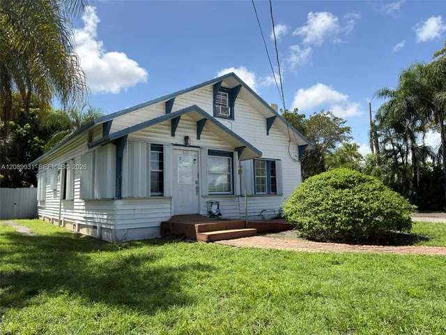 4-bedroom home at 112 SE 3rd Street, Hallandale Beach
