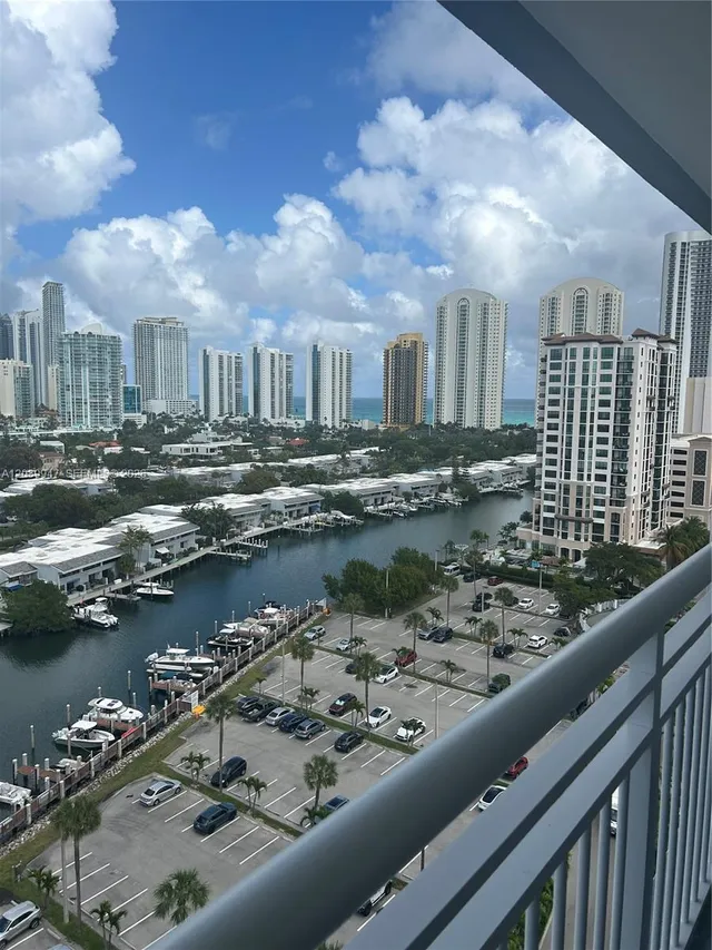 2-bedroom home at 400 Kings Point Drive #1624, Sunny Isles Beach
