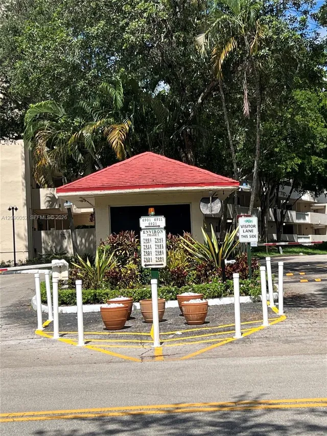 2-bedroom home at 6921 Environ Boulevard #3O, Lauderhill