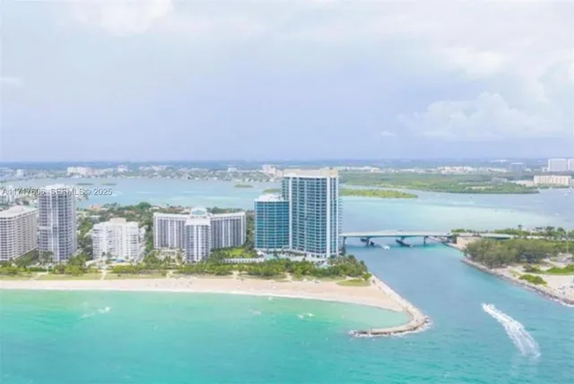 2-bedroom home at 10275 Collins Avenue #331, Bal Harbour