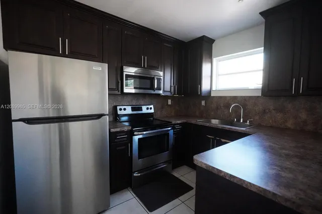 4-bedroom rental at 1880 SW 17th Avenue, Miami