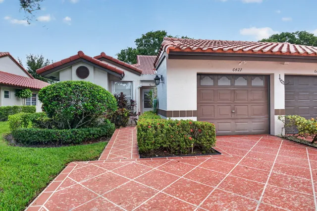 2-bedroom home at 6427 Pointe Pleasant Circle, Delray Beach