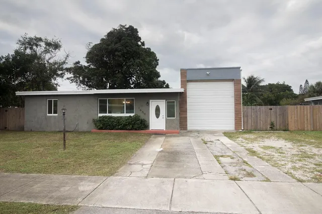2-bedroom rental at 1650 NE 44TH Street, Pompano Beach