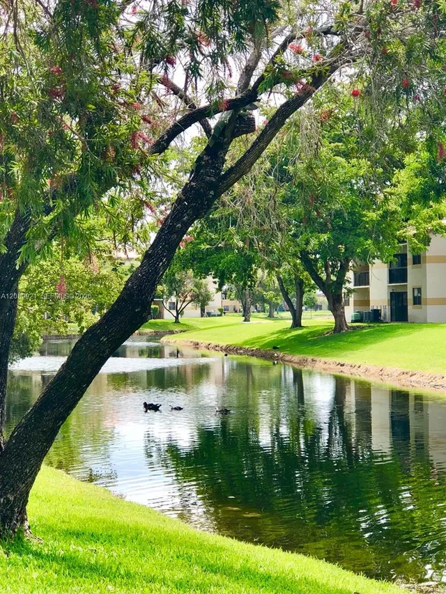 2-bedroom home at 9897 Nob Hill Lane #9897, Sunrise