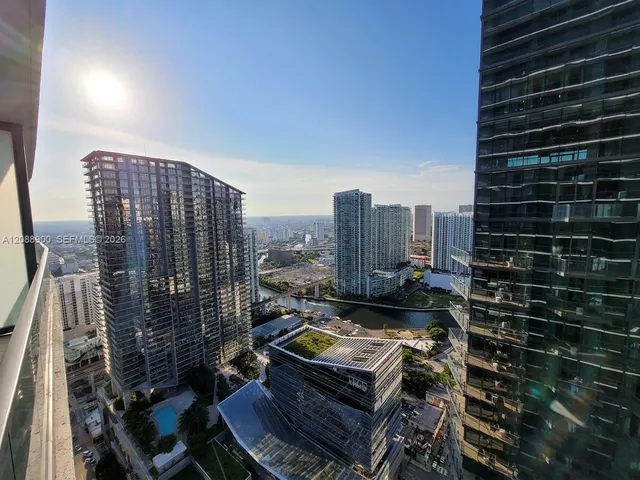 1-bedroom home at 801 S Miami Avenue #4108, Miami