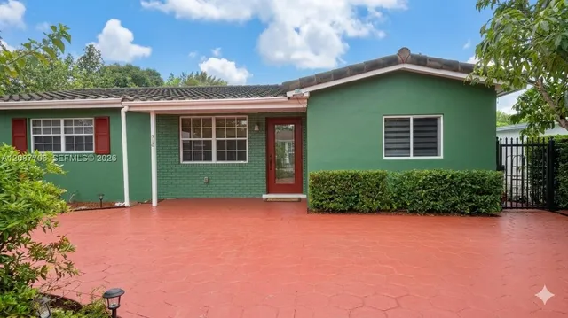 3-bedroom home at 510 NE 161st Street, Miami
