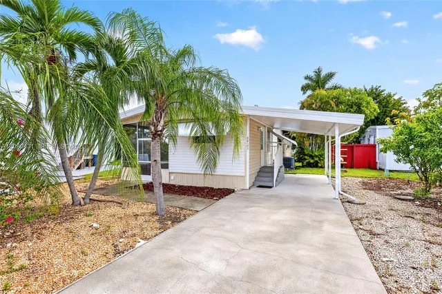2-bedroom home at 2903 Harbor Lane, Dania Beach