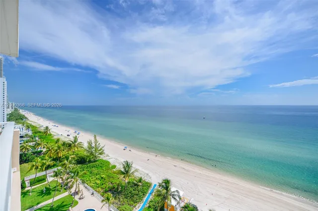 2-bedroom home at 1950 S Ocean Drive #11P, Hallandale Beach