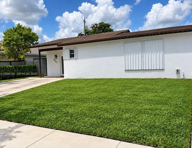 3-bedroom rental at 9851 Martinique Drive #9851, Cutler Bay
