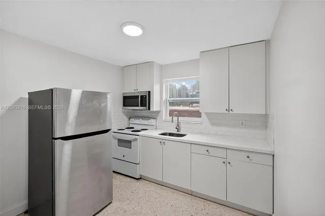 1-bedroom rental at 458 SW 9th Street #2, Miami