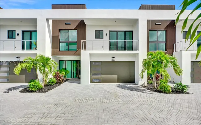 3-bedroom rental at 4624 SW 32nd Avenue #A3, Dania Beach