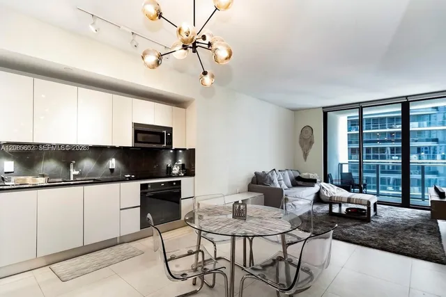 1-bedroom rental at 1010 Brickell Avenue #2508, Miami