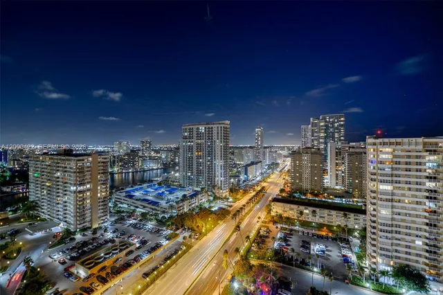 1-bedroom rental at 1980 S Ocean Drive #11M, Hallandale Beach