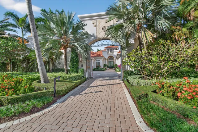 5-bedroom home at 331 MIZNER LAKE ESTATES Drive, Boca Raton