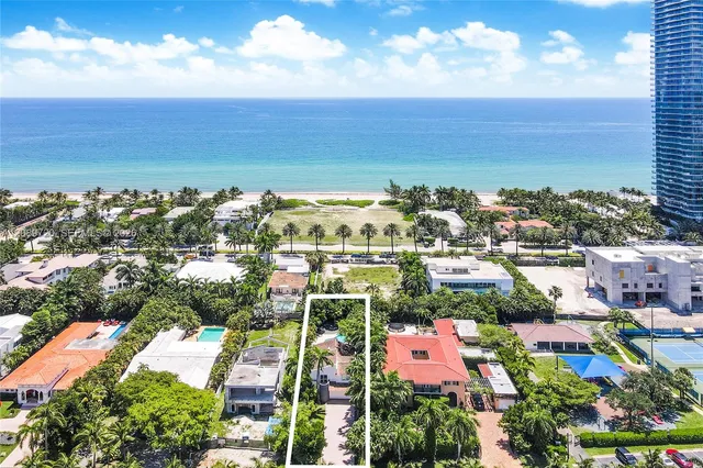 4-bedroom rental at 147 Golden Beach Drive, Golden Beach