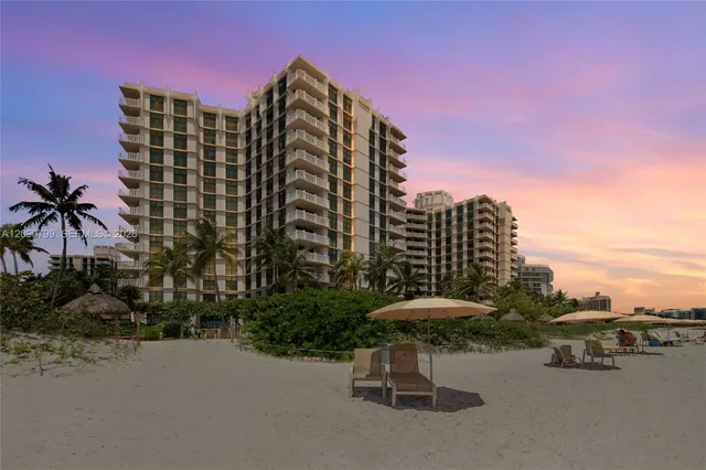 2-bedroom rental at 1111 Crandon Boulevard #B606, Key Biscayne