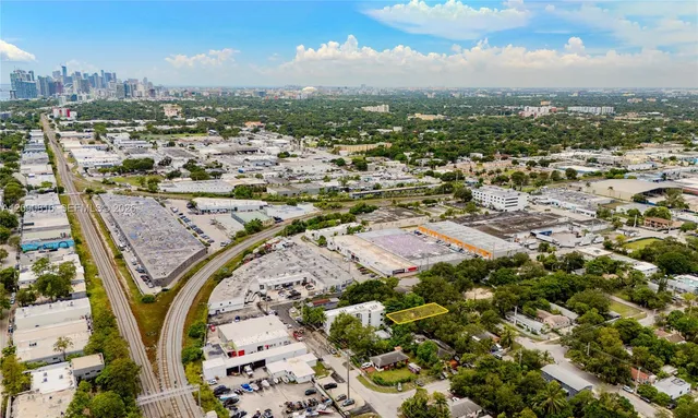 Land at 7521 NE 3rd Court, Miami