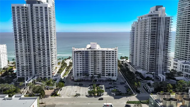 Commercial at 3505 S Ocean Drive, Hollywood