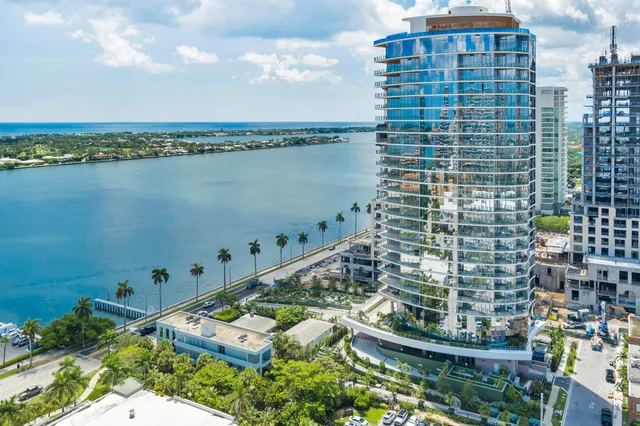 4-bedroom home at 1333 S Flagler Drive #2301, West Palm Beach