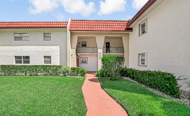 1-bedroom home at 445 LAKE FRANCES Drive #445, West Palm Beach
