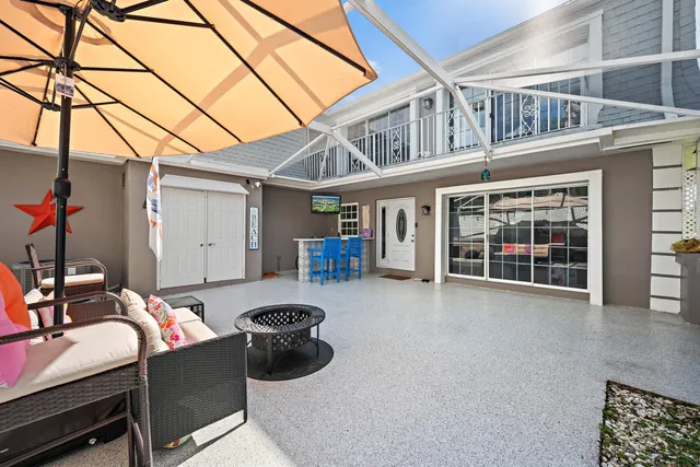 2-bedroom home at 601 Vision Court, Palm Beach Gardens