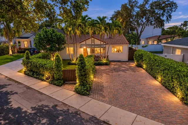 4-bedroom home at 712 PONCE DE LEON Drive, Fort Lauderdale