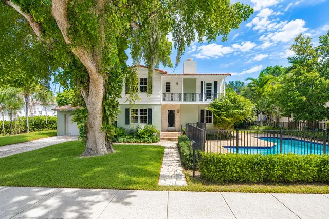 3-bedroom rental at 1601 SE 2ND Street, Fort Lauderdale