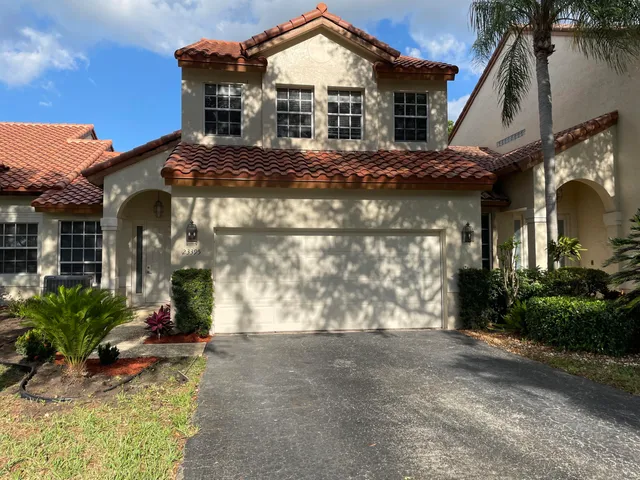 3-bedroom rental at 23395 Water Circle, Boca Raton