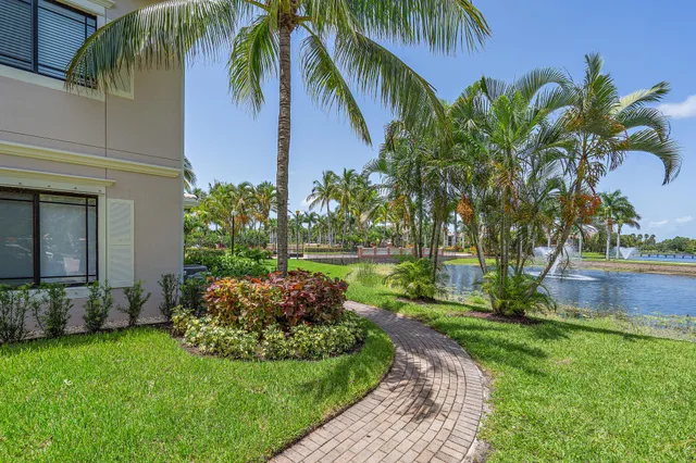 2-bedroom rental at 2810 Grande Parkway #107, Palm Beach Gardens