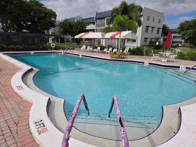 2-bedroom rental at 7797 GOLF CIR Drive #303, Margate