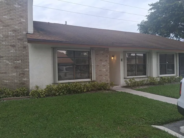2-bedroom rental at 1200 PARKSIDE GREEN Drive #E, Greenacres