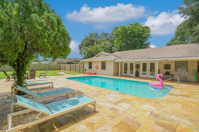 6-bedroom rental at 166 Old Country Road S, Wellington