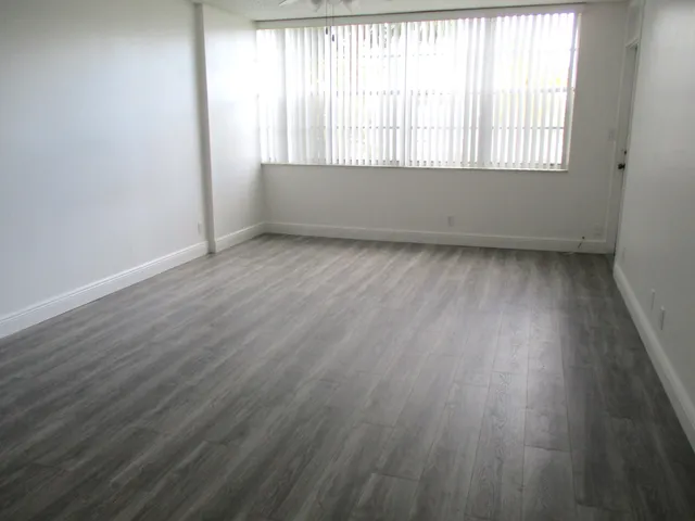 1-bedroom rental at 2761 TAFT Street #207, Hollywood